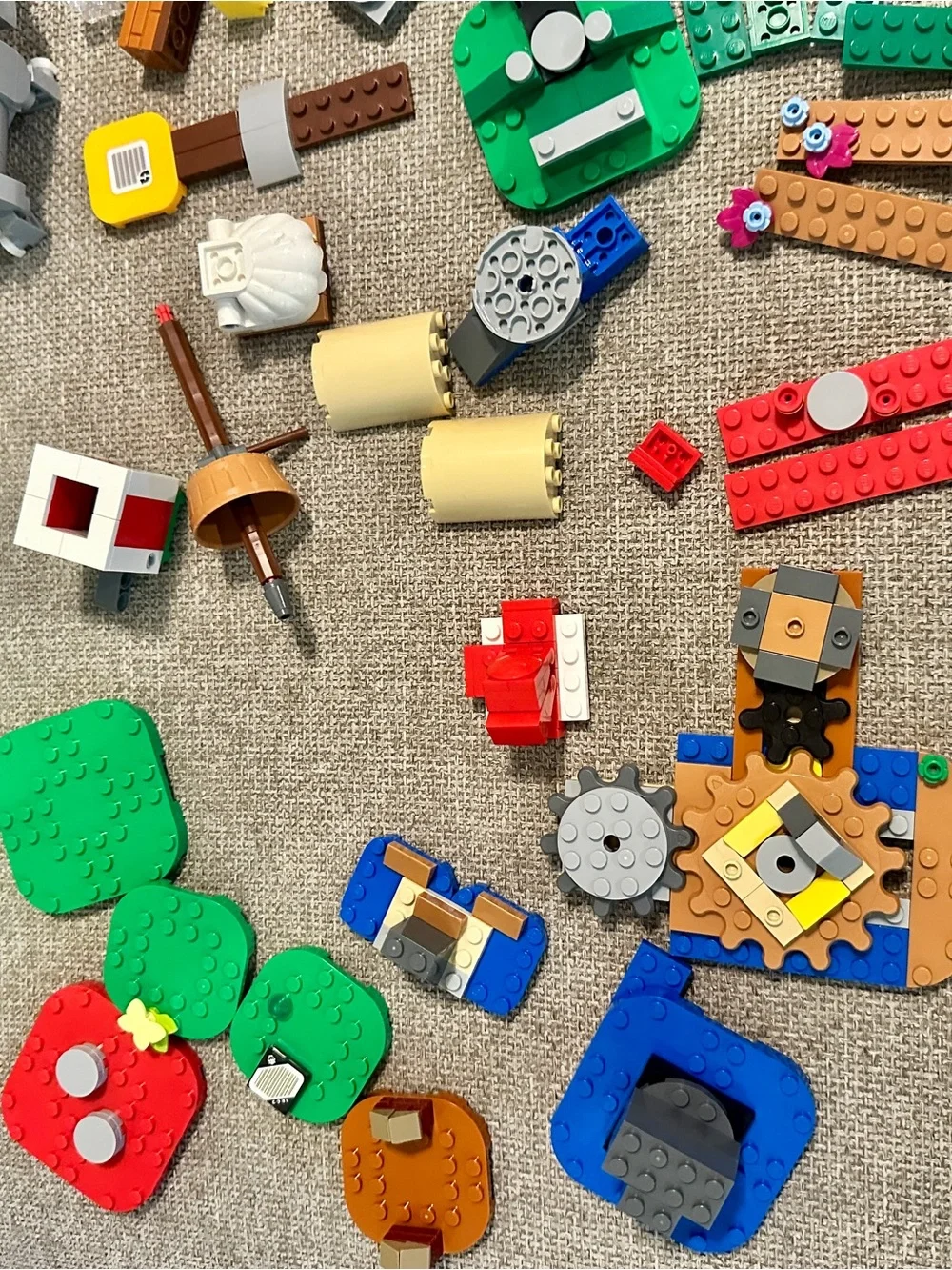 LEGO Super Mario Bulk Lot Bowser Jr Nabbit Reznor Pink Yoshi Builder Toad Mixed